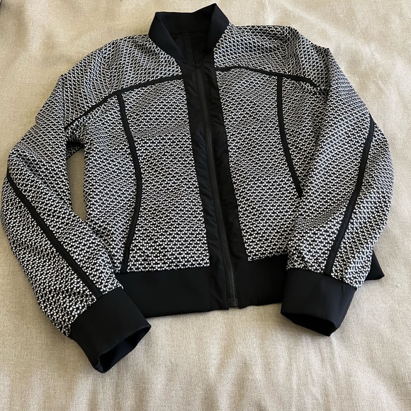 lululemon athletica Jackets & Blazers - Lululemon reversible Jacket